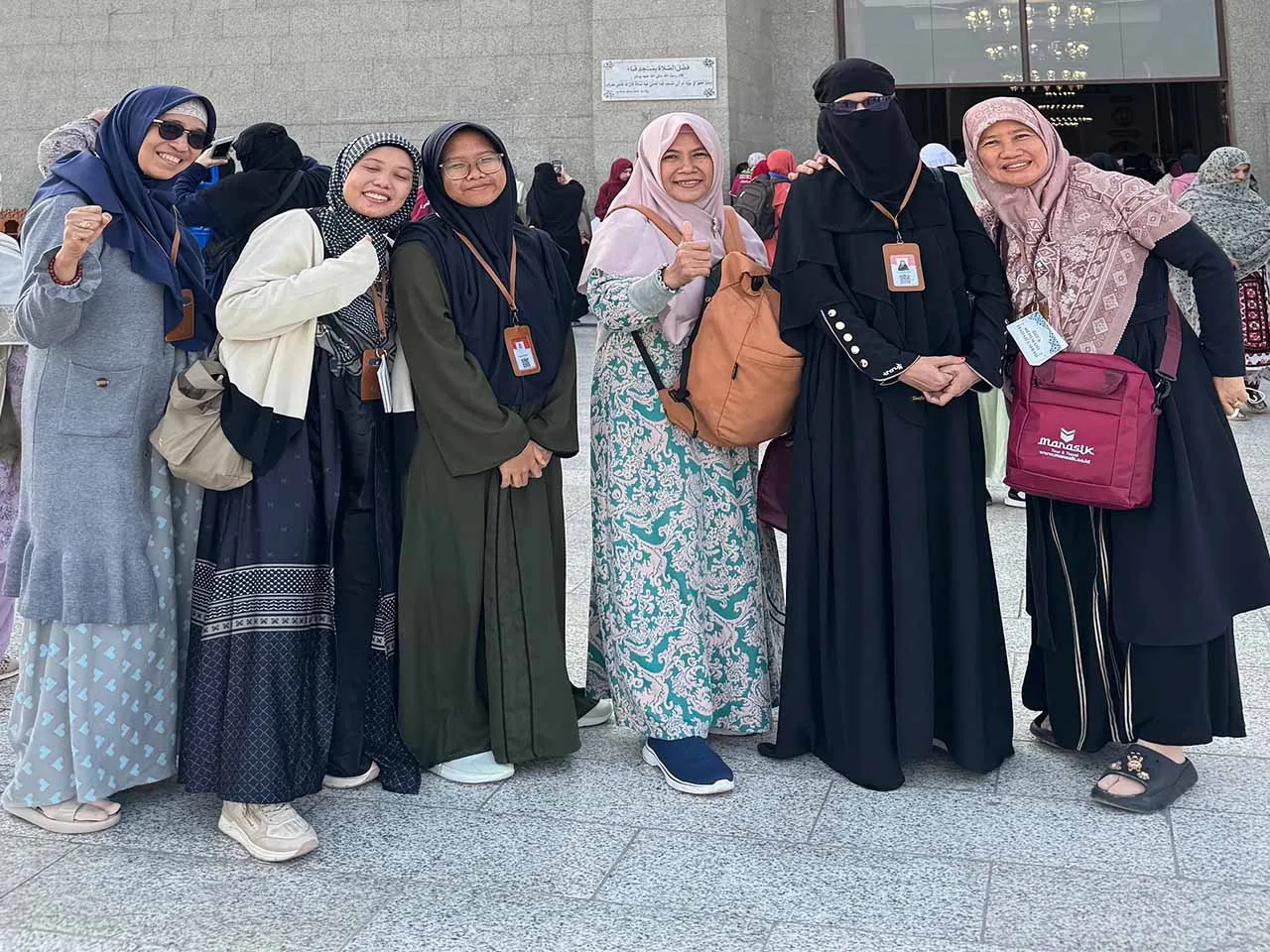 Kebersamaan jamaah Umroh Plus Mesir Manasik di Madinah