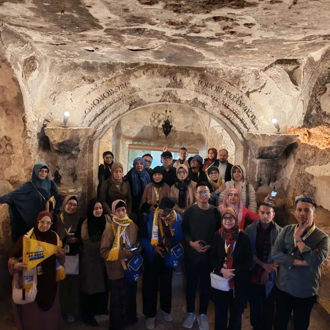 Dokumentasi kebersamaan jamaah dalam program Tour Al Aqsa