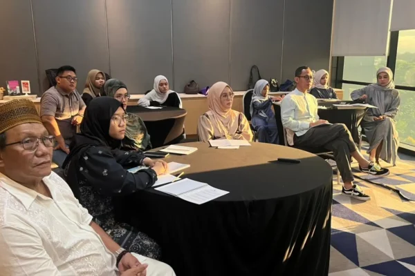 Umroh Private Manasik Tour dan Travel Keberangkatan Maret 2026